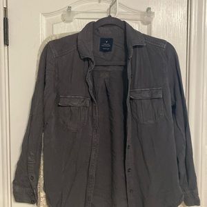 American Eagle button up gray shirt